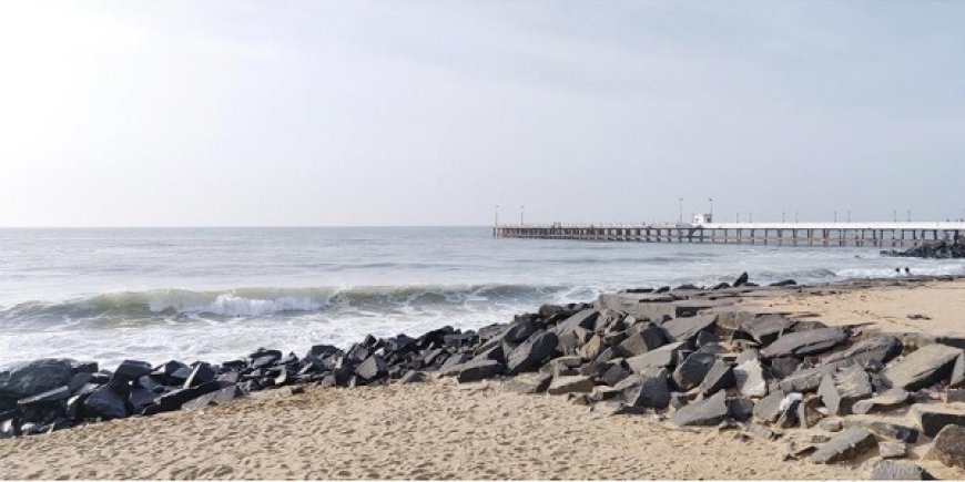 Promenade Beach in pondicherry